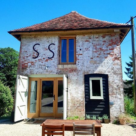 The Dovecote - Unique Self-Contained 1Bed Renovated Barn Villa Saffron Walden Eksteriør bilde